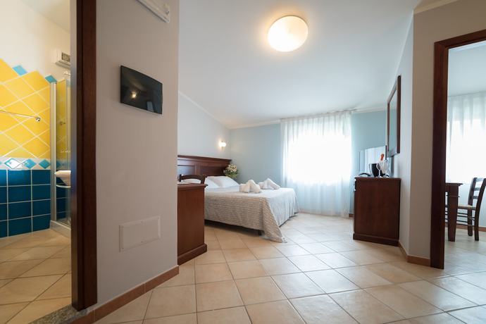 Imagen de la habitación del Hotel Best Western Blumarea. Foto 2