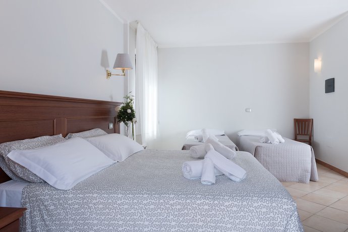 Imagen de la habitación del Hotel Best Western Blumarea. Foto 5