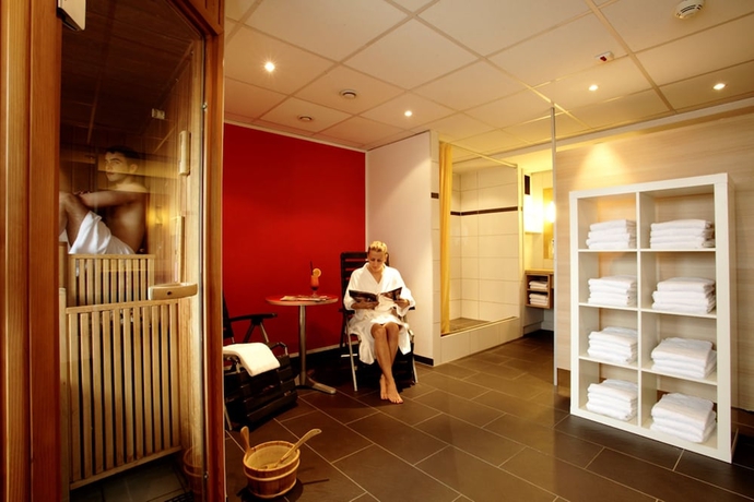 Imagen de la piscina del Hotel Best Western Bochum. Foto 19