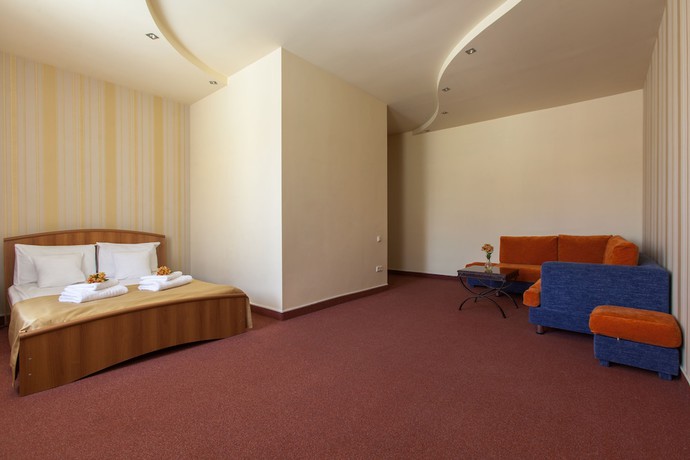 Imagen de la habitación del Hotel Best Western Bohemian Resort. Foto 6