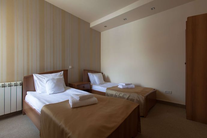 Imagen de la habitación del Hotel Best Western Bohemian Resort. Foto 19
