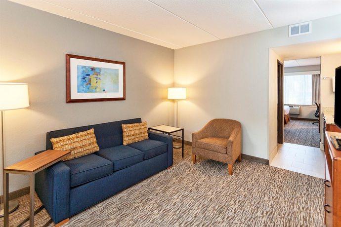 Imagen de la habitación del Hotel Best Western Bridgeview. Foto 8