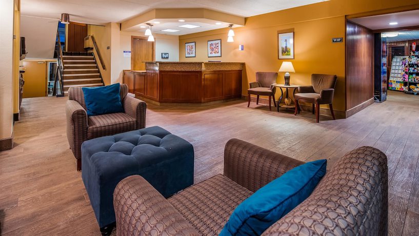 Imagen de los interiores del Hotel Best Western Bridgeview. Foto 17