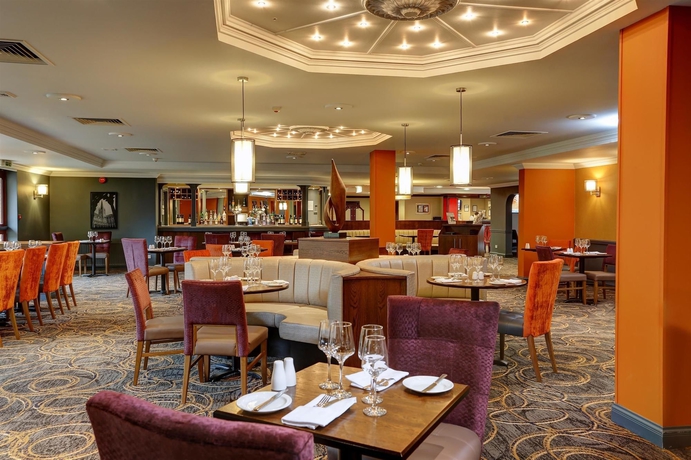 Imagen del bar/restaurante del Hotel Best Western Brook Norwich. Foto 4