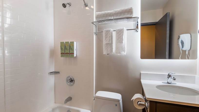 Imagen de la habitación del Hotel Best Western Brooklyn-Coney Island Inn. Foto 14