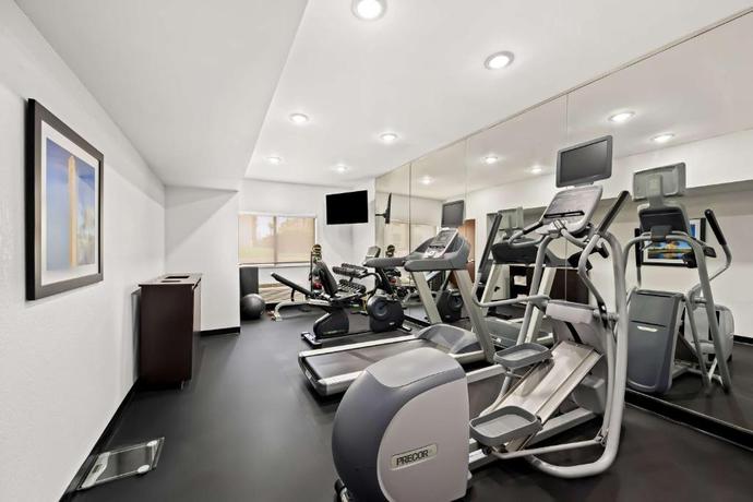 Imagen de los interiores del Hotel Best Western Bryan College Station. Foto 10