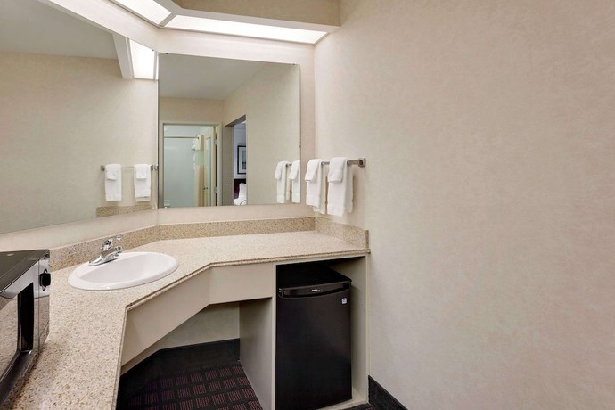 Imagen de la habitación del Hotel Best Western Byron Center. Foto 2