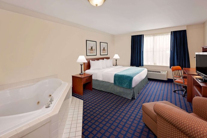 Imagen de la habitación del Hotel Best Western Byron Center. Foto 6