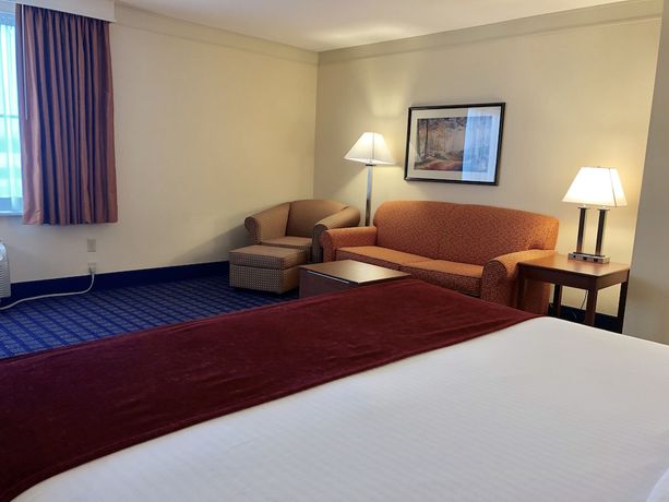 Imagen de la habitación del Hotel Best Western Byron Center. Foto 10