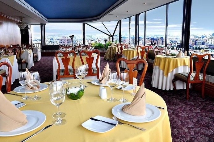 Imagen del bar/restaurante del Hotel Best Western CPlaza. Foto 3