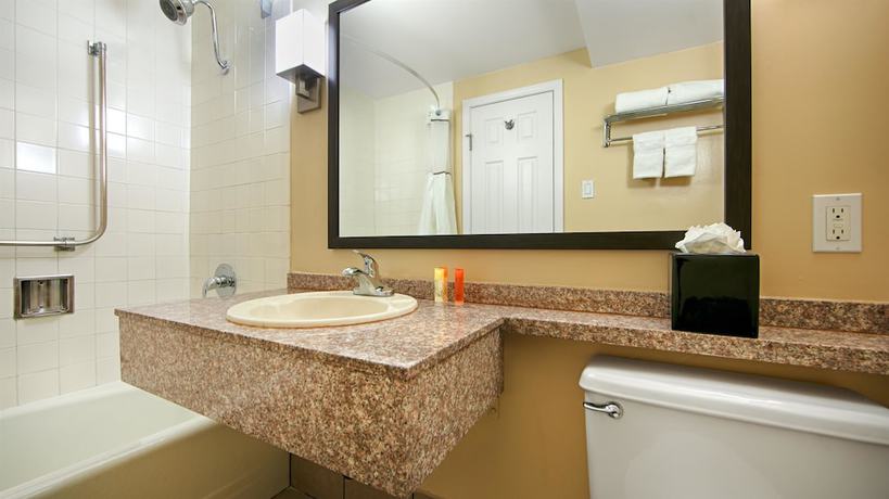 Imagen de la habitación del Hotel Best Western Canoga Park Motor Inn. Foto 5
