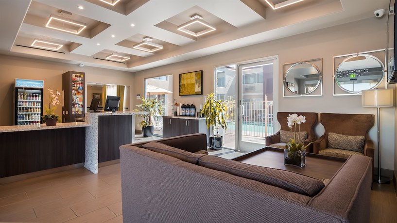 Imagen de los interiores del Hotel Best Western Canoga Park Motor Inn. Foto 15