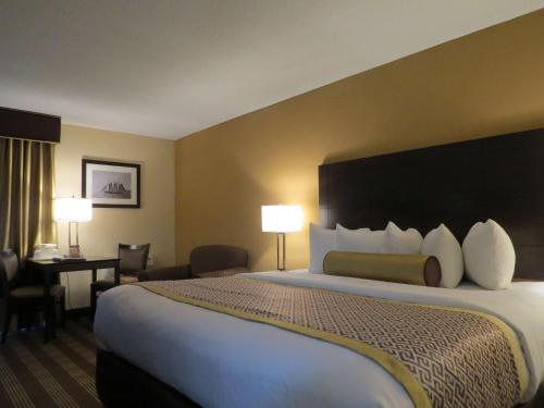 Imagen de la habitación del Hotel Best Western Cape Cod. Foto 5