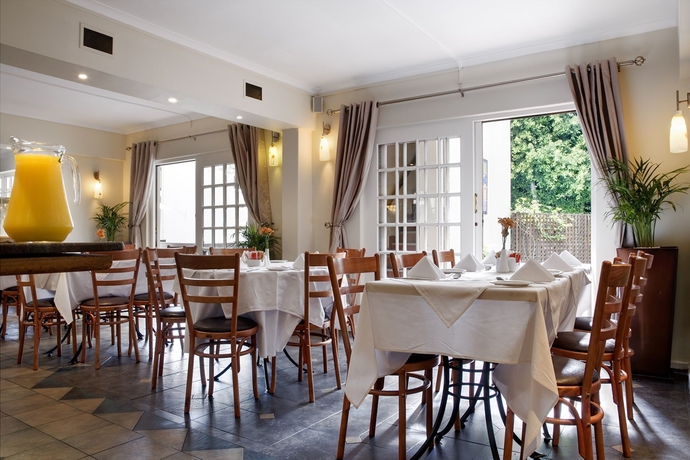 Imagen de los interiores del Hotel Best Western Cape Suites. Foto 11