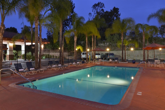 Imagen de la piscina del Hotel Best Western Capistrano Inn. Foto 14