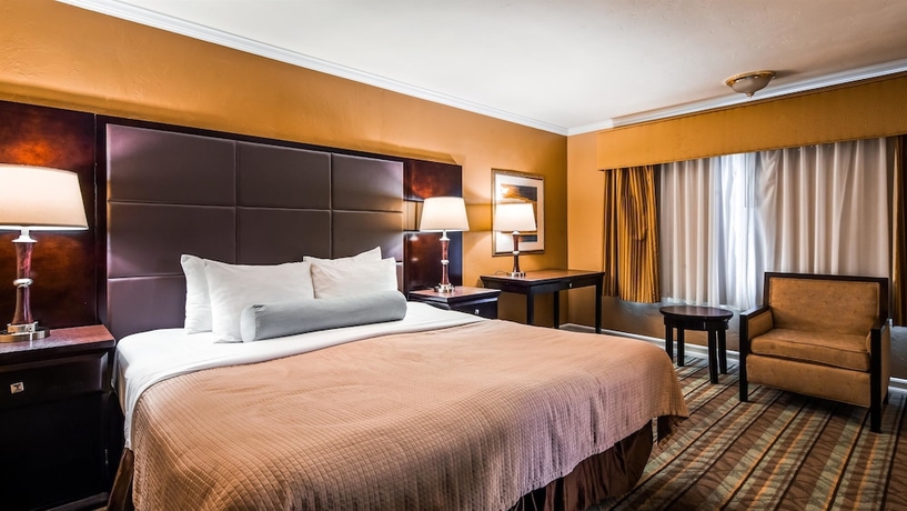 Imagen de la habitación del Hotel Best Western Carmel's Town House Lodge. Foto 11