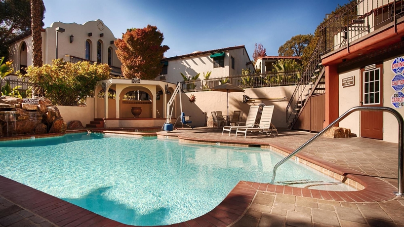 Imagen de la piscina del Hotel Best Western Casa Grande Inn. Foto 16