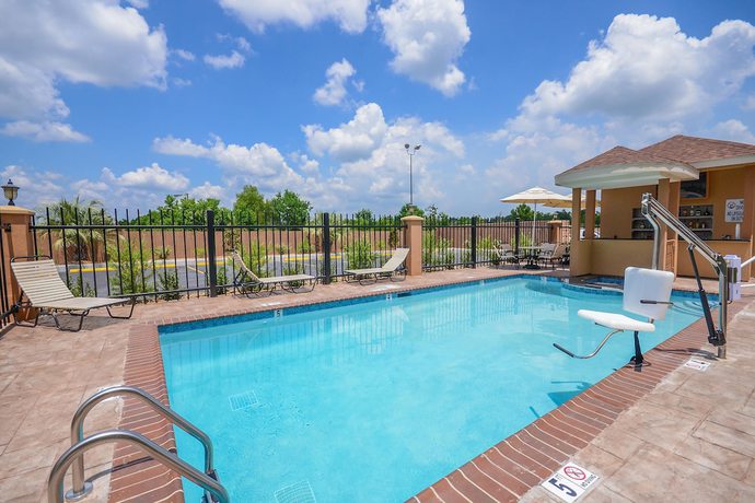 Imagen de la piscina del Hotel Best Western Casino Inn. Foto 20