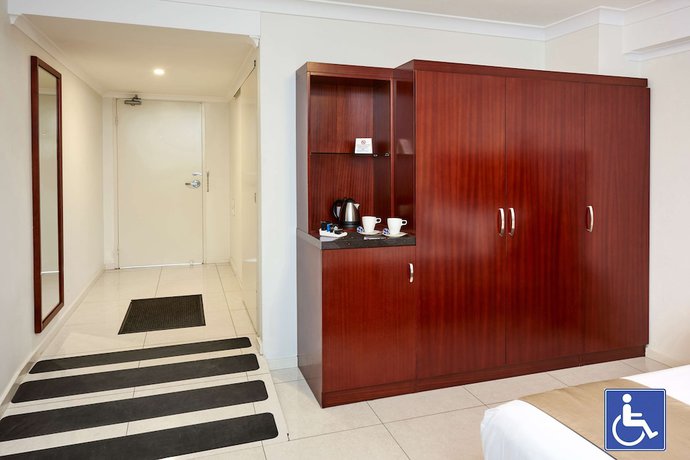 Imagen de la habitación del Hotel Best Western Casula Motor Inn. Foto 9