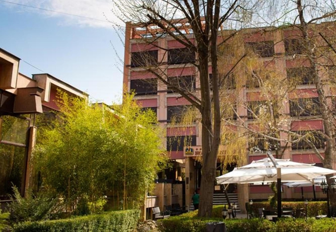 Imagen general del Hotel Best Western Central, Arad. Foto 2