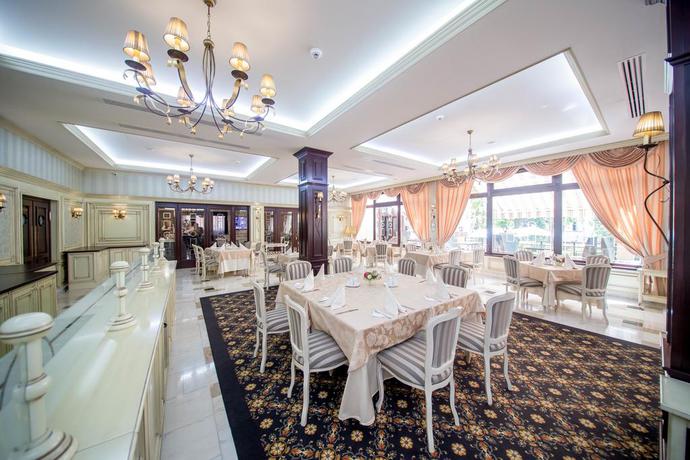 Imagen del bar/restaurante del Hotel Best Western Central, Arad. Foto 5