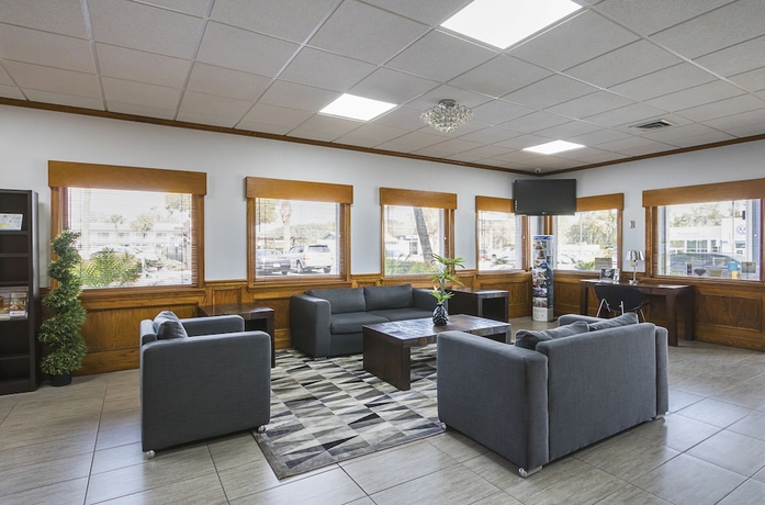 Imagen de los interiores del Hotel Best Western Central Inn. Foto 19