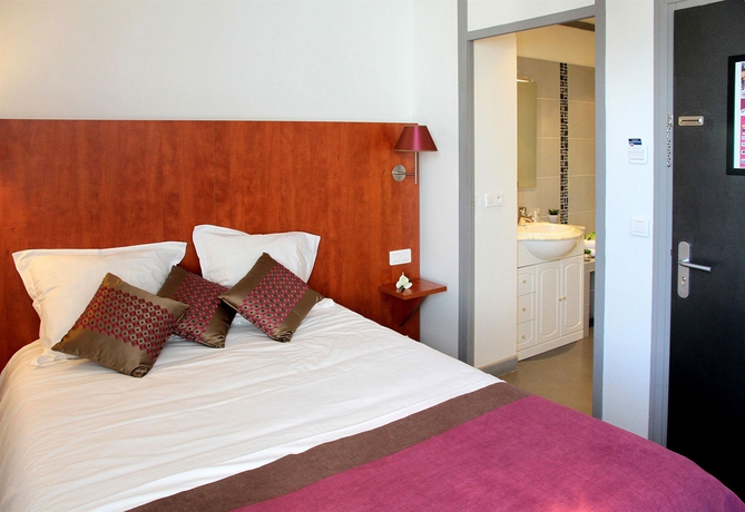 Imagen de la habitación del Hotel Best Western Centre Reims. Foto 5