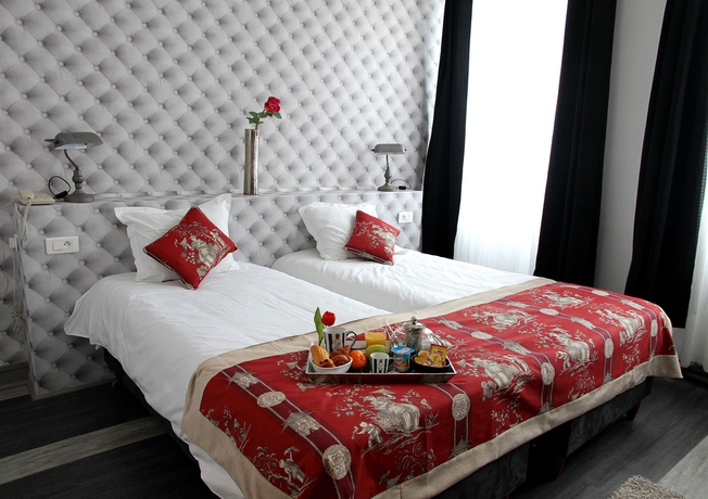 Imagen de la habitación del Hotel Best Western Centre Reims. Foto 6