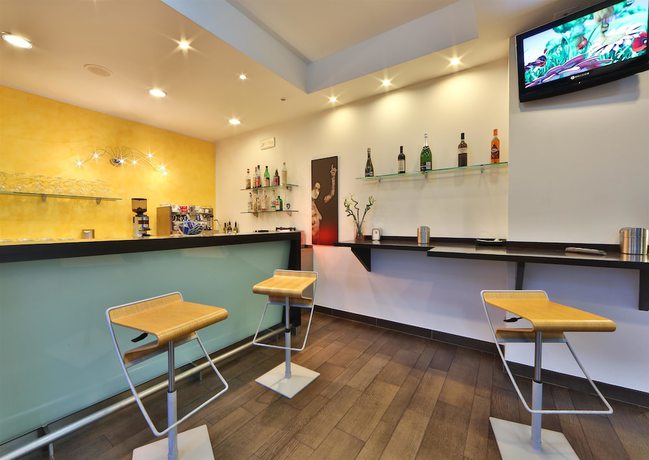 Imagen del bar/restaurante del Hotel Best Western Cesena. Foto 4
