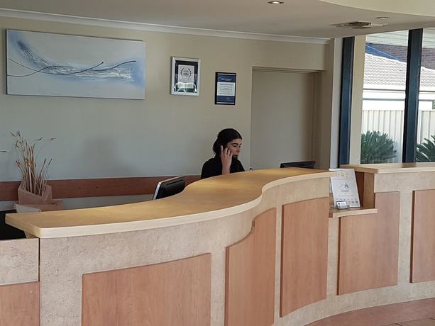 Imagen de los interiores del Hotel Best Western Chaffey International Motor Inn. Foto 18