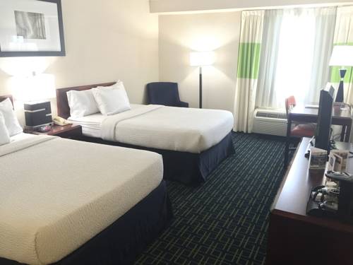 Imagen de la habitación del Hotel Best Western Charleston. Foto 3