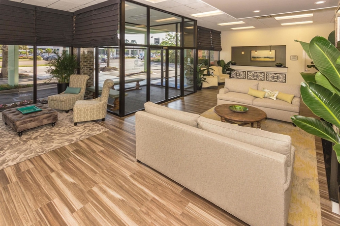 Imagen de los interiores del Hotel Best Western Charleston Inn. Foto 13