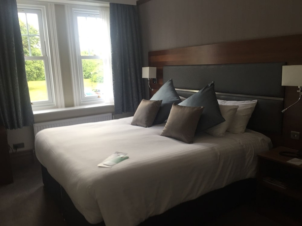 Imagen de la habitación del Hotel Best Western Chilworth Manor. Foto 14