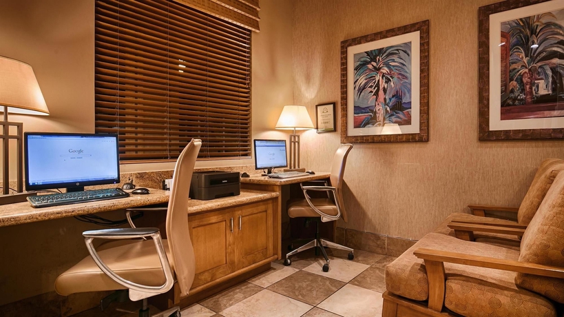 Imagen de los interiores del Hotel Best Western Chula Vista/otay Valley. Foto 10