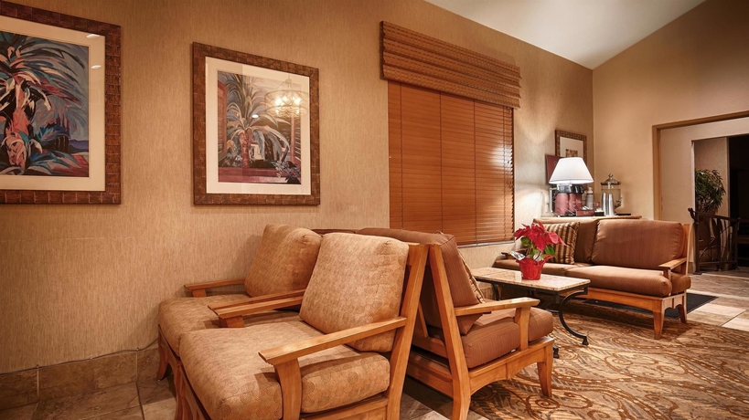 Imagen de los interiores del Hotel Best Western Chula Vista/otay Valley. Foto 11