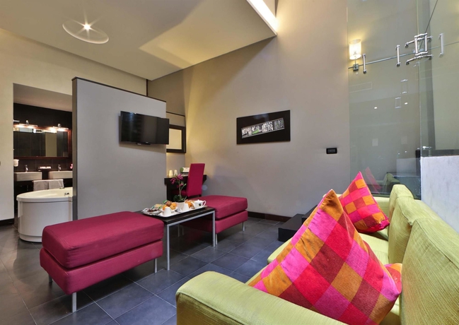 Imagen de los interiores del Hotel Best Western Cinemusic. Foto 14