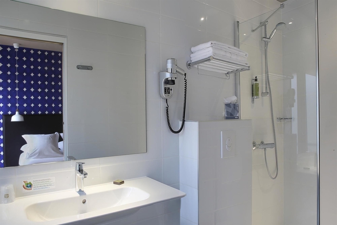 Imagen de la habitación del Hotel Best Western Citadelle. Foto 9