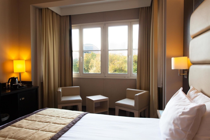 Imagen de la habitación del Hotel Best Western City Centre. Foto 7