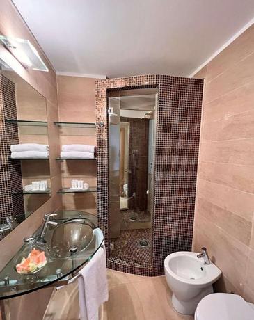 Imagen de la habitación del Hotel Best Western City, Mil&aacute;n. Foto 18