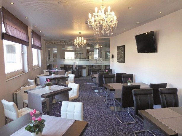 Imagen del bar/restaurante del Hotel Best Western City Pirmasens. Foto 4