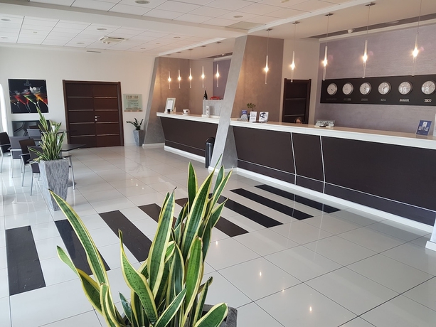 Imagen de los interiores del Hotel Best Western Class. Foto 17