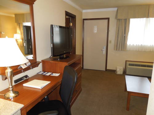 Imagen de la habitación del Hotel Best Western Clermont. Foto 6