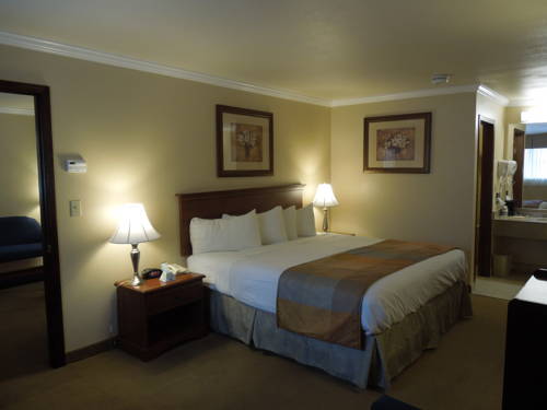 Imagen de la habitación del Hotel Best Western Clermont. Foto 9