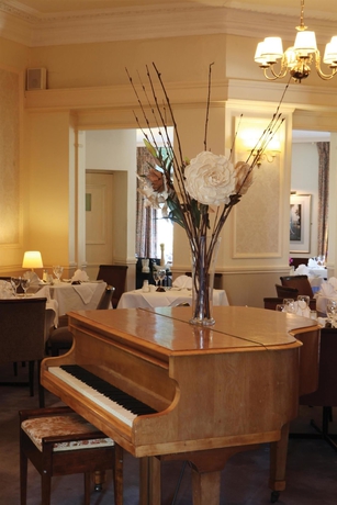 Imagen del bar/restaurante del Hotel Best Western Clifton. Foto 3