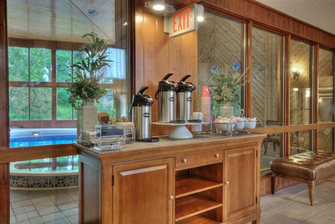 Imagen de los interiores del Hotel Best Western Clifton Park. Foto 10