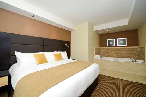 Imagen de la habitación del Hotel Best Western Cold Lake Inn. Foto 8