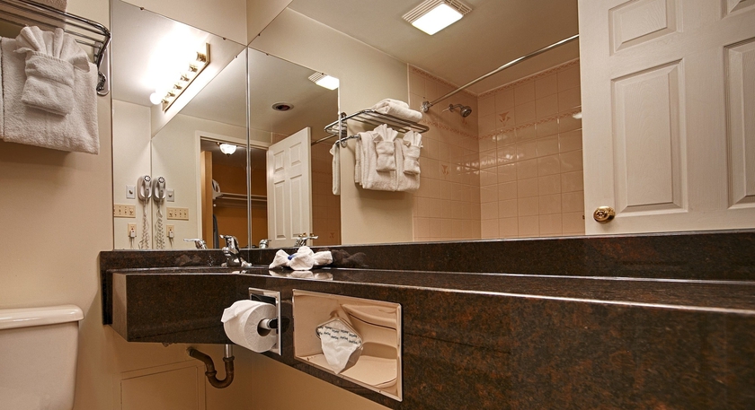 Imagen de la habitación del Hotel Best Western Colonel Butler Inn. Foto 17