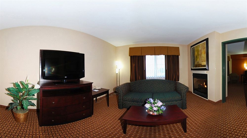 Imagen de los interiores del Hotel Best Western Concord Inn and Suites. Foto 14