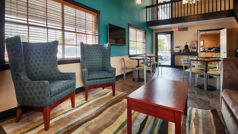 Imagen de los interiores del Hotel Best Western Conway. Foto 11
