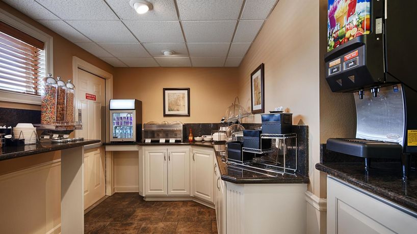 Imagen del bar/restaurante del Hotel Best Western Conway. Foto 2